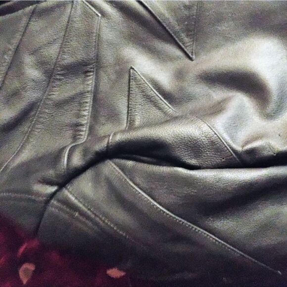 Men's Black Leather Jacket - Picture 5 of 16
